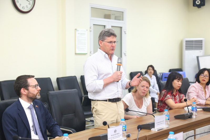 Tri ân cô gái người Anh hiến tạng cứu sống 3 người Việt Nam -0