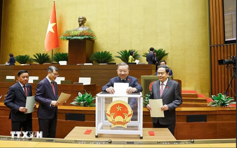 Kiện toàn bộ máy, kiến tạo những chương mới rực rỡ của đất nước -0