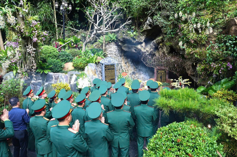 Lễ hội Vì hòa bình từ ký ức đến tương lai bên đôi bờ Hiền Lương-Bến Hải -0