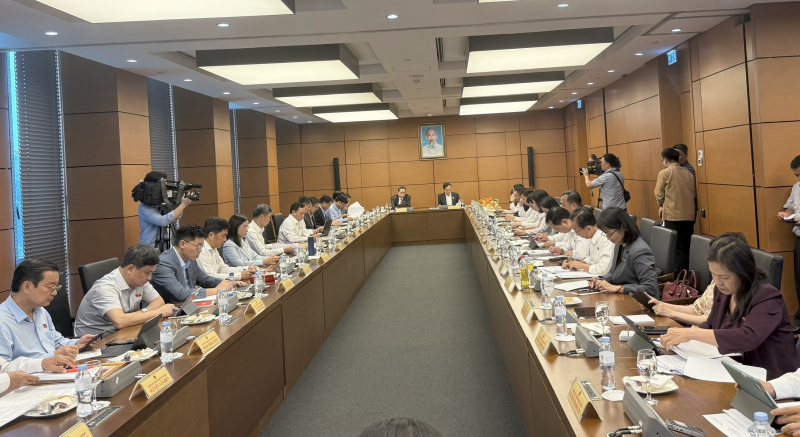 Phân cấp, phân quyền toàn diện, tối đa cho chính quyền Thủ đô Hà Nội -0