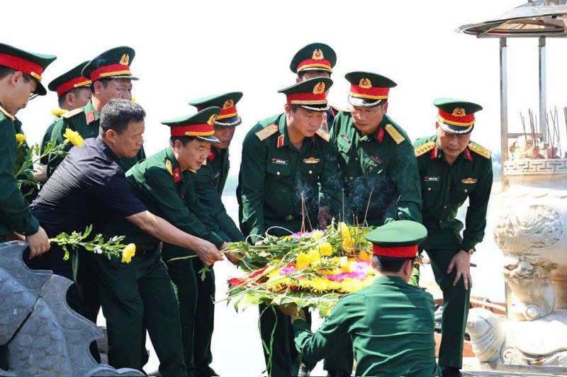Lễ hội Vì hòa bình từ ký ức đến tương lai bên đôi bờ Hiền Lương-Bến Hải -0