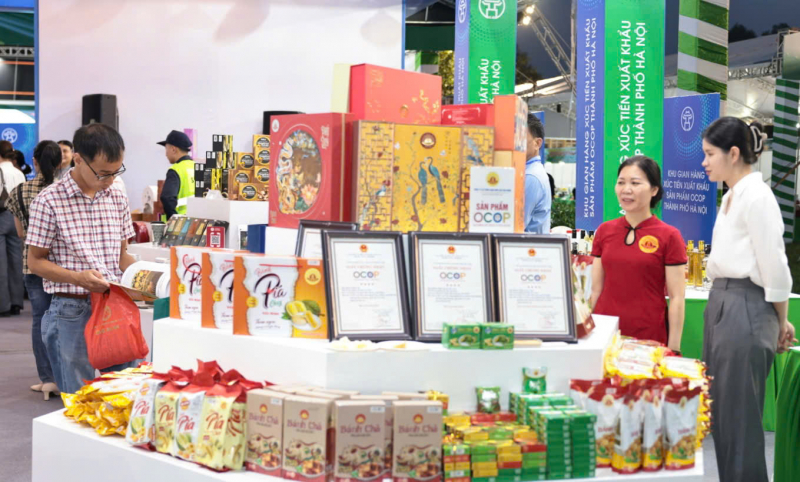 Doanh nghiệp đẩy mạnh kết nối, xuất khẩu xuyên biên giới -0