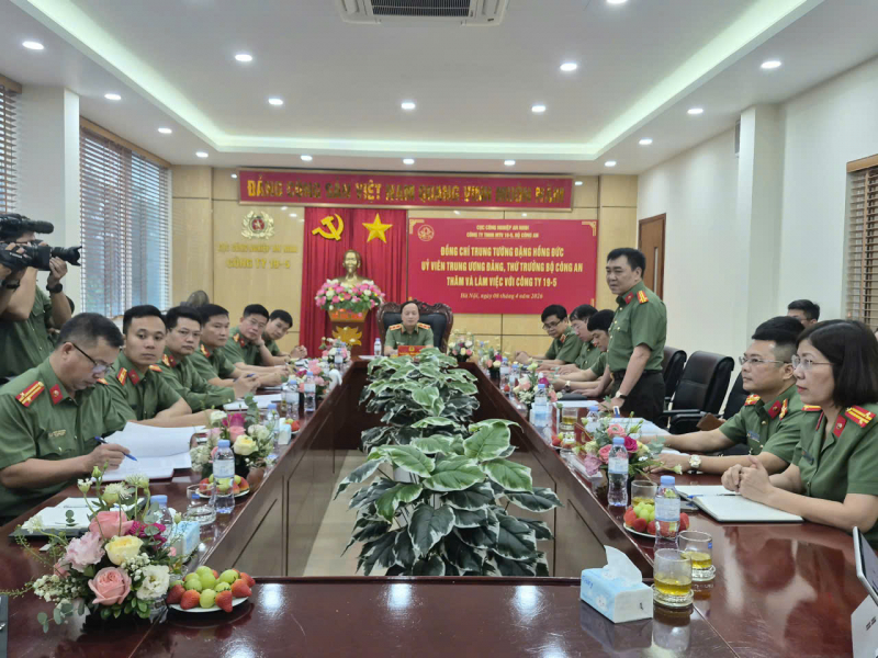 Tập trung mở rộng quy mô sản xuất, thị trường, phấn đấu tăng trưởng đạt 2 con số -0