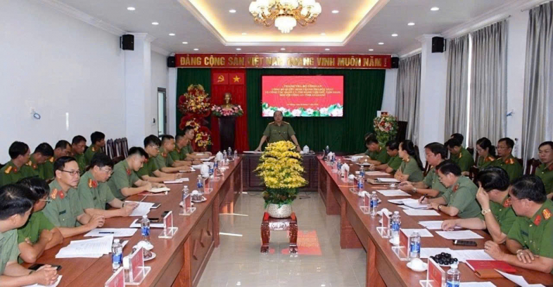 Thanh tra Bộ Công an công bố quyết định thanh tra đột xuất tại Công an tỉnh An Giang -0