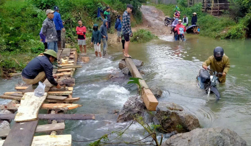 Hồ chứa nước Bản Mồng tích nước: “Nút thắt” tái định cư và bài toán đồng thuận từ cơ sở -0