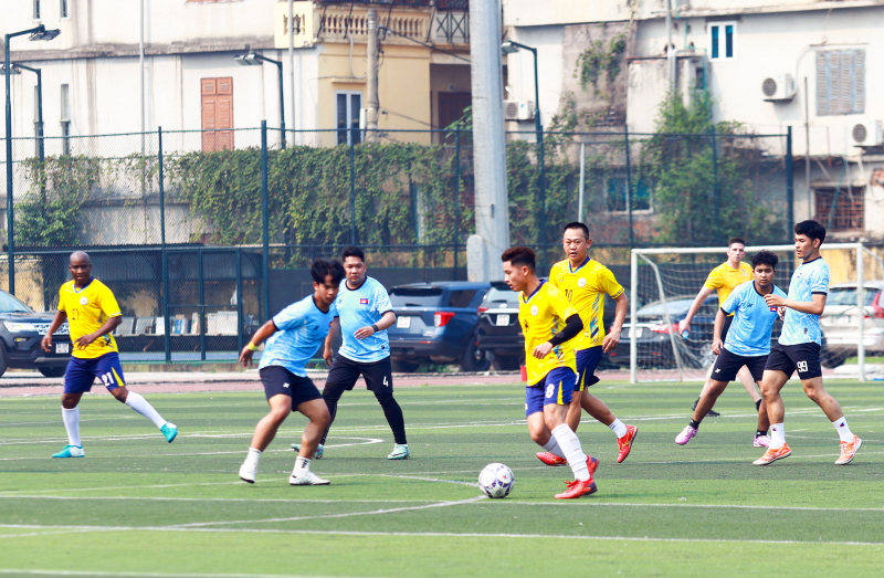 Thắt chặt hữu nghị qua giải bóng đá giao hữu quốc tế của Bộ Công an -4