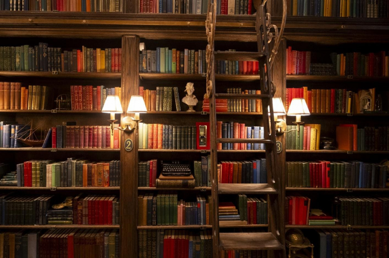 uy tín c-a các nhà xu-t b-n dang b- de d-a b-i ai.jpg -1