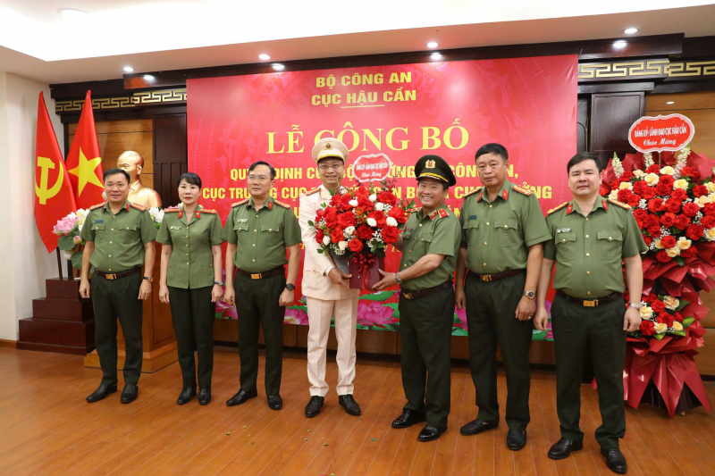 Cục Hậu cần tổ chức Lễ công bố các quyết định về công tác cán bộ -2