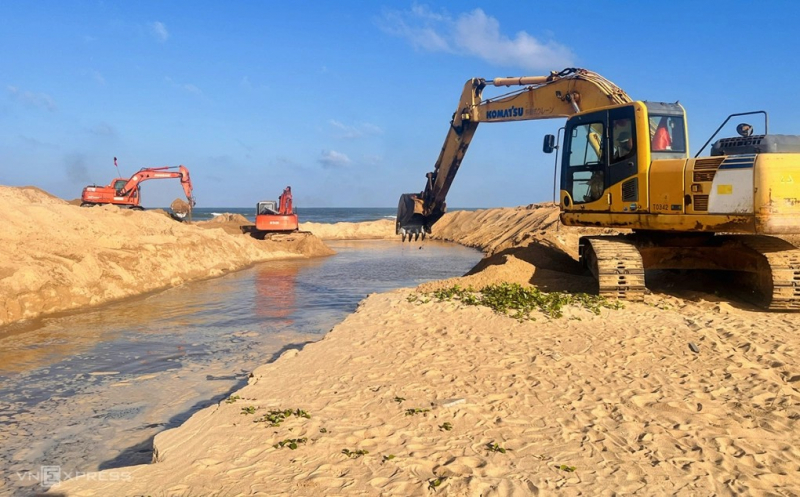 Cần một giải pháp căn cơ để ngư dân không còn xót xa nhìn biển -0