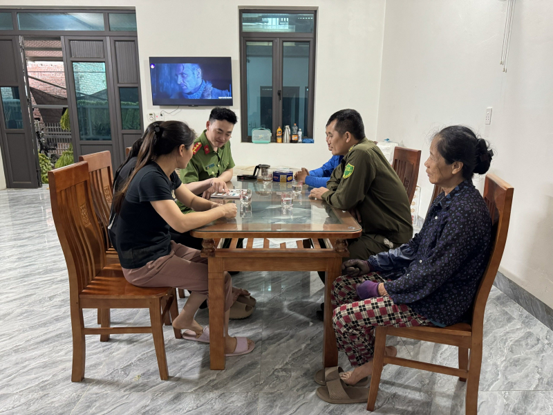 Gõ cửa từng nhà, đẩy lùi ma túy ở Nam Tuấn -0