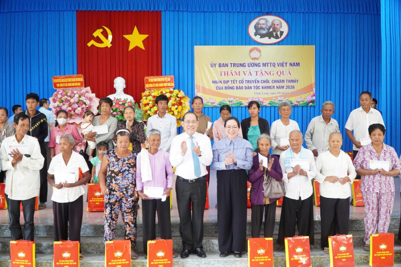 Đồng bào dân tộc Khmer vui mừng đón Tết cổ truyền Chôl Chnăm Thmây -0