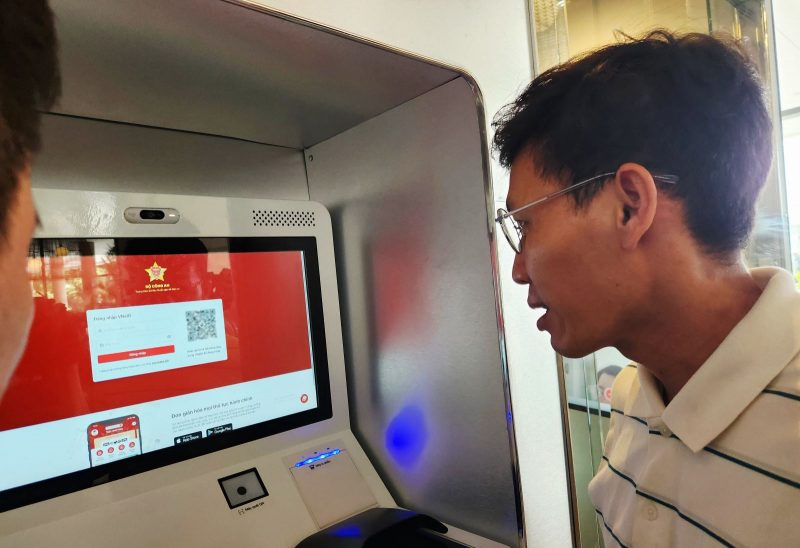 Lực lượng Cảnh sát quản lý hành chính về trật tự xã hội xây dựng nền hành chính văn minh, hiện đại -0