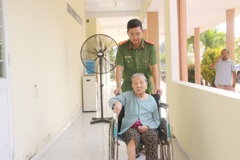 Nỗ lực cấp - đổi căn cước cho những nhân khẩu đặc thù tại cơ sở bảo trợ xã hội phía Đông Đắk Lắk -0