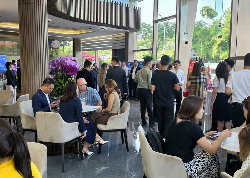 Khai trương căn hộ mẫu The Poet Residence -0