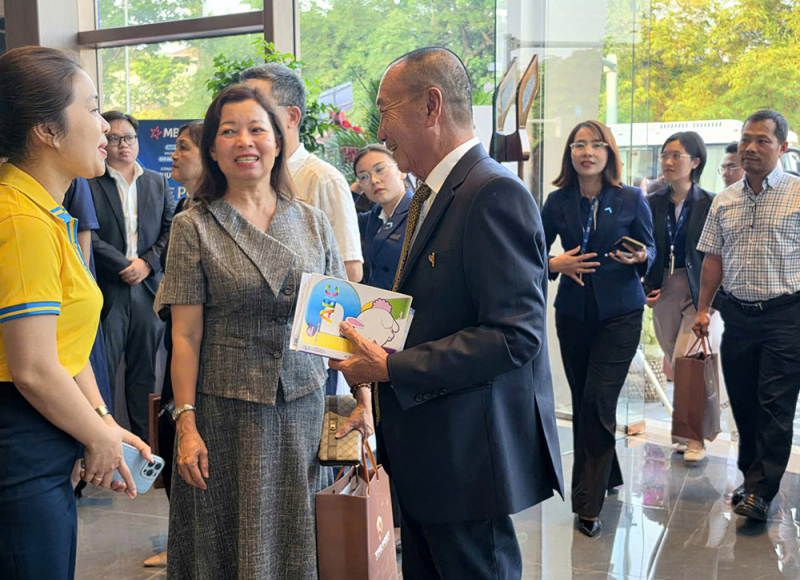 Khai trương căn hộ mẫu The Poet Residence -1