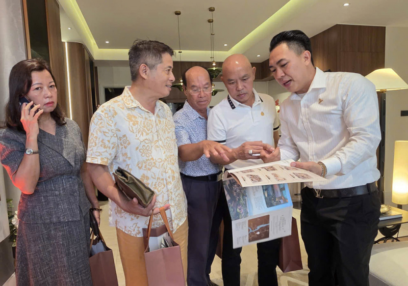 Khai trương căn hộ mẫu The Poet Residence -2