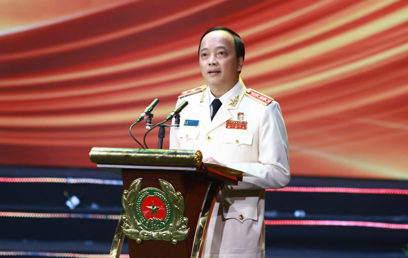 z7713633656291_bde734277246a171966428f84dde00d2.jpg -0