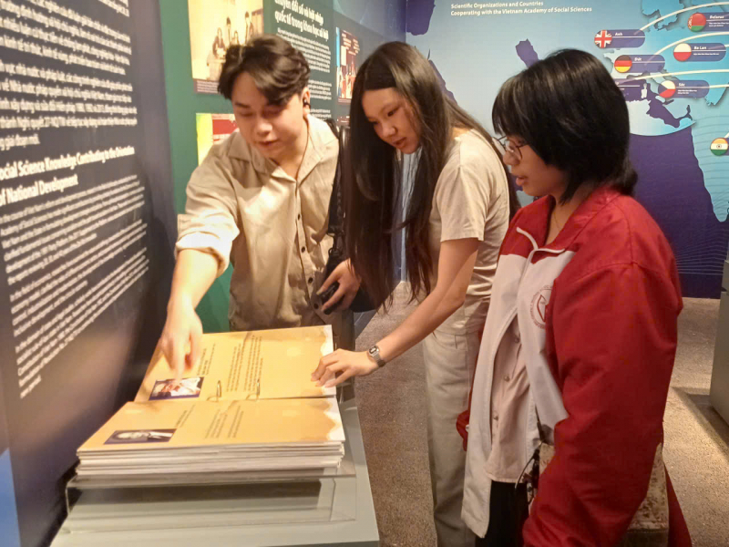 Trưng bày, giới thiệu nhiều tư liệu, thành tựu nghiên cứu đặc biệt về dân tộc học -2