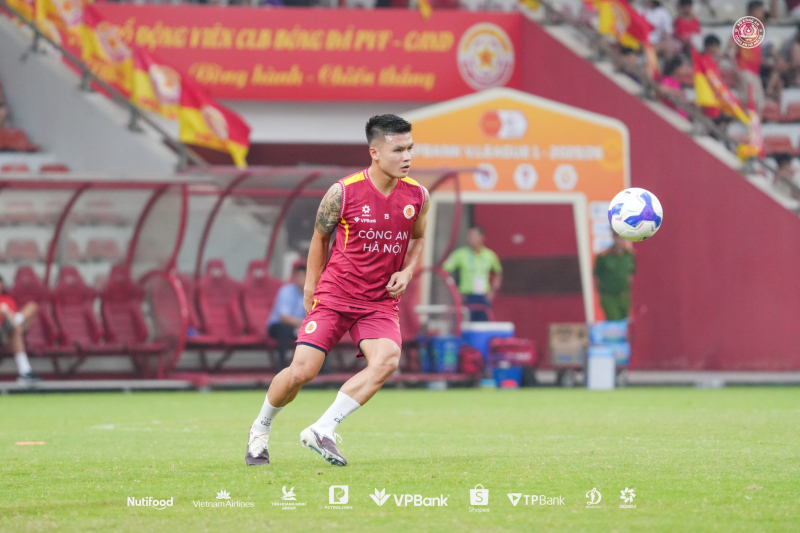 Sinh nhật trên sân cỏ: Quang Hải và vai trò thủ lĩnh tại CLB Công an Hà Nội -0