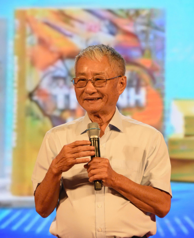 Toạ đàm, ra mắt tác phẩm “Vô thanh luận” và tập thơ “Nhặt nhạnh” của tác giả Lý Tứ -0