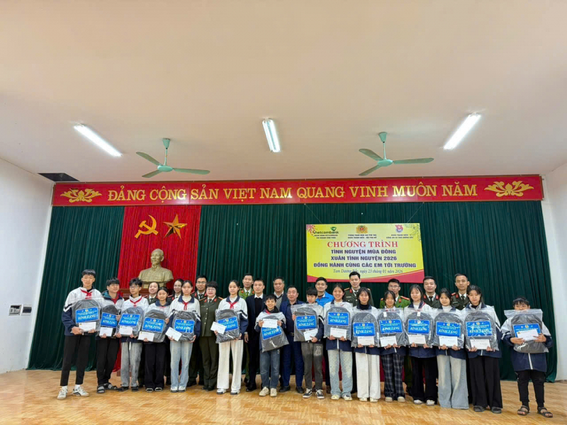 Lực lượng Tham mưu Công an tỉnh Phú Thọ  đẩy mạnh công tác chuyển đổi số -0