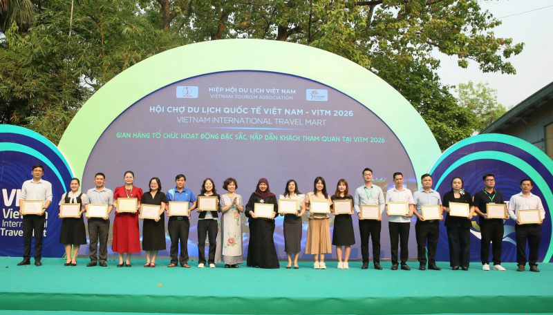 Trên 90.000 lượt người tham gia Hội chợ Quốc tế Việt Nam 2026 -0