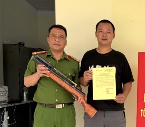 Cách làm hay, mô hình sáng tạo trong thu hồi vũ khí, vật liệu nổ và công cụ hỗ trợ -0