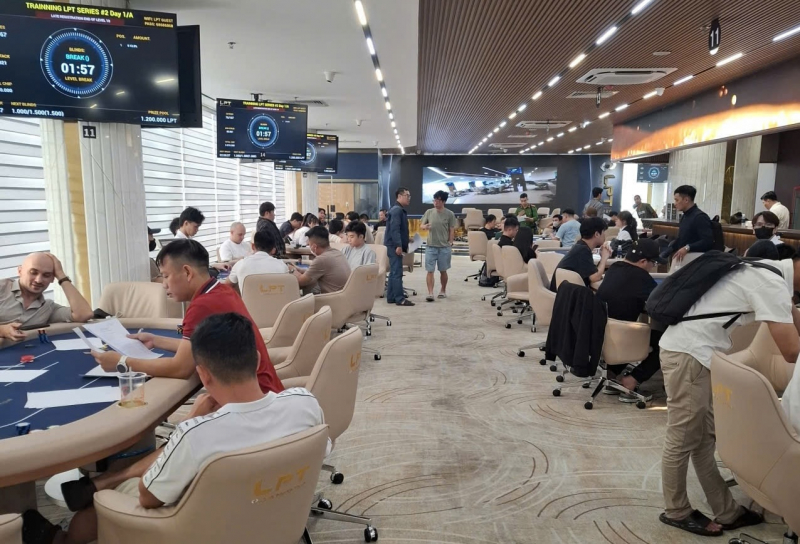 Triệt xóa tụ điểm cờ bạc trá hình dưới hình thức thi đấu Poker do người nước ngoài điều hành -0