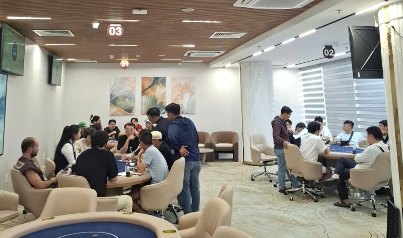 Triệt xóa tụ điểm cờ bạc trá hình dưới hình thức thi đấu Poker do người nước ngoài điều hành -0