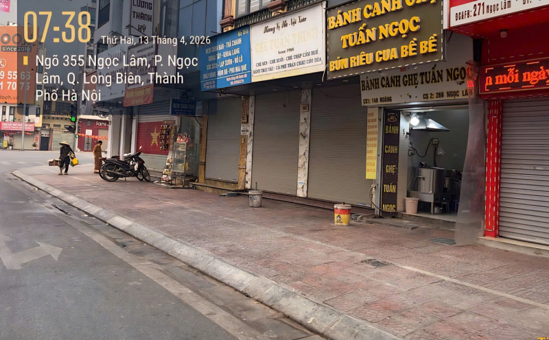 Hà Nội: Đường phố phong quang sạch đẹp sau khi siết chặt vi phạm trật tự đô thị -0