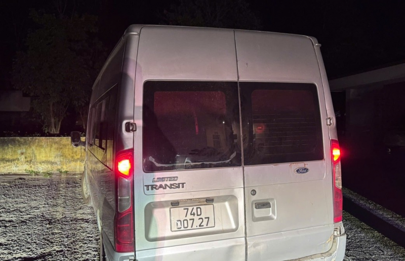 Buôn lậu xăng dầu qua cửa khẩu quốc tế ở Quảng Trị vẫn tiếp diễn  -0