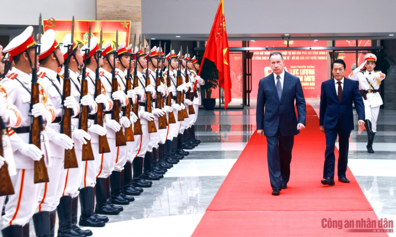 Vietnam and Russia expand cooperation in security and law enforcement -0