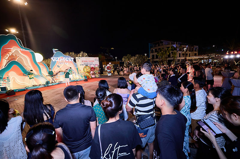 Giới đầu tư đang quan tâm siêu dự án nào ở Cát Bà? -0