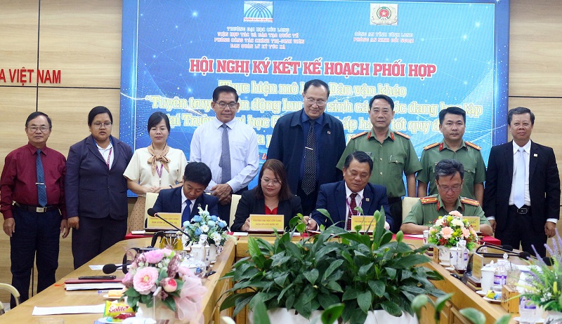 Công an Vĩnh Long tạo điều kiện thuận lợi cho Lưu học sinh các nước học tập tại Trường Đại học Cửu Long -0