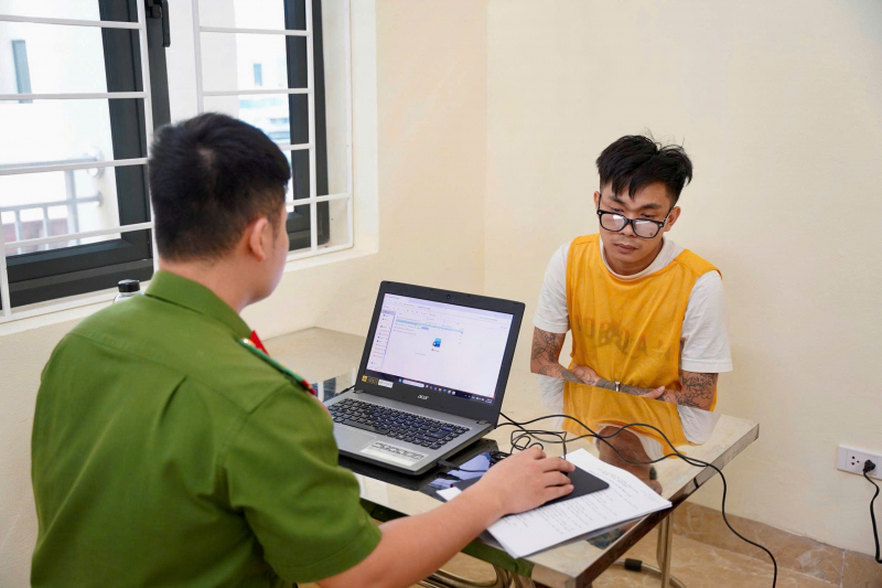 Triệt phá đường dây lừa đảo công nghệ cao xuyên quốc gia, bắt 55 đối tượng -0