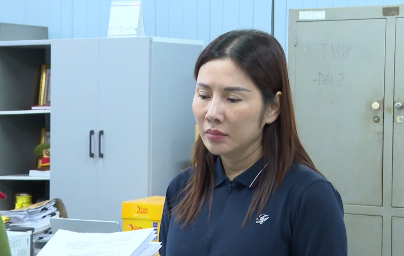 Triệt phá đường dây đổ 20 tấn chất thải trái phép quy mô lớn -0