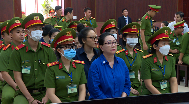 Hai chiếc túi Hermes của Trương Mỹ Lan trị gái 4 tỷ đồng -0