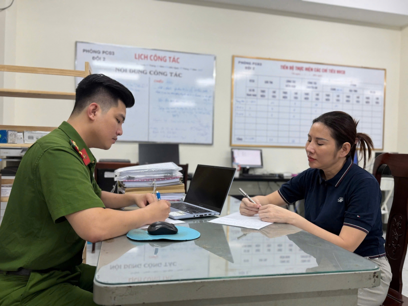 Triệt phá đường dây đổ 20 tấn chất thải trái phép quy mô lớn -1