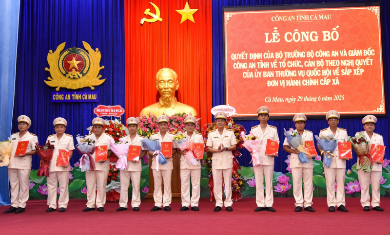 Tham mưu Công an tỉnh địa đầu cực Nam Tổ quốc viết tiếp trang sử vẻ vang -0