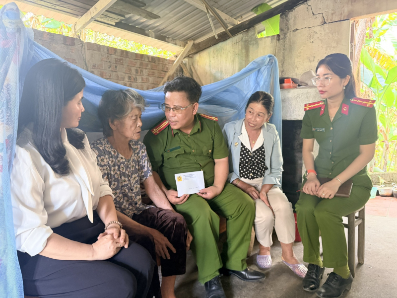 Kỳ 2: Những “kiến trúc sư” của… bình yên -1