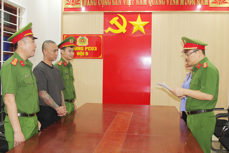 Xịt sơn quảng cáo, bán thuốc giả gán công dụng “100% khỏi hen suyễn” -2