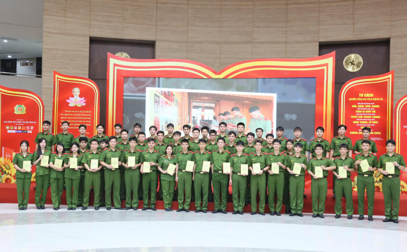 Triển lãm sách, công nghệ thư viện, lan toả văn hoá đọc, kết nối tri thức -0