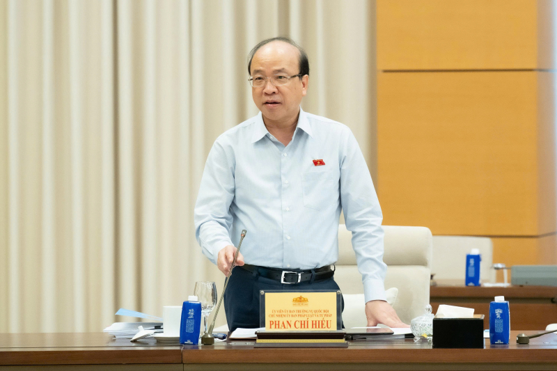 Đề xuất thực hiện thí điểm chế định luật sư công trong 2 năm -2