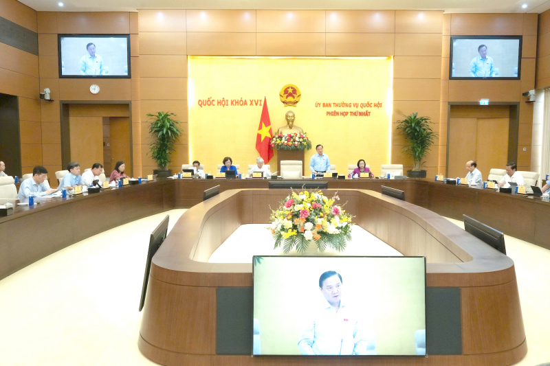 Đề xuất thực hiện thí điểm chế định luật sư công trong 2 năm -3