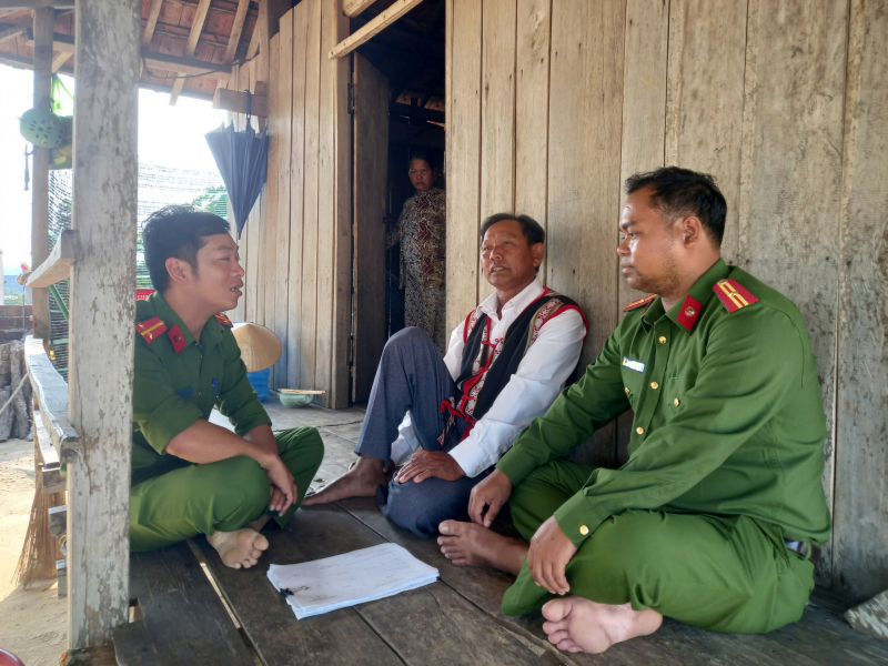 Kỳ 2: Những “kiến trúc sư” của… bình yên -0