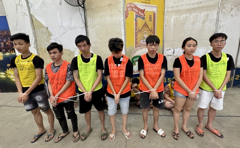 Quan tâm đến tâm lý người thân tránh bị các đối tượng lừa đảo qua mạng thao túng -0