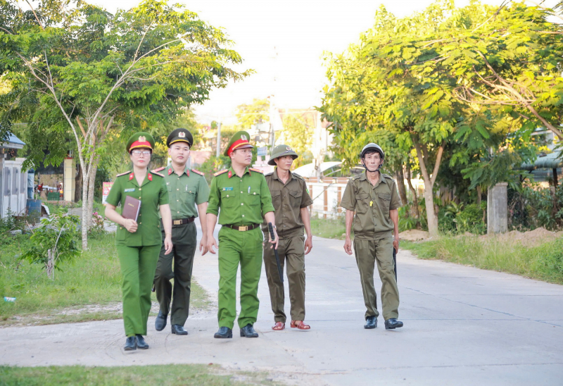 Kỳ cuối: Gần dân để phục vụ tốt nhất - Mệnh lệnh từ con tim -0