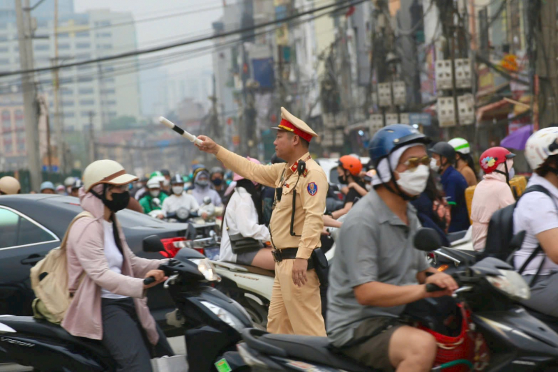 Yêu cầu Bộ Công an tăng cường xử nghiêm vi phạm, bảo đảm an toàn giao thông dịp Lễ Giỗ Tổ Hùng Vương và 30/4 - 1/5 -0