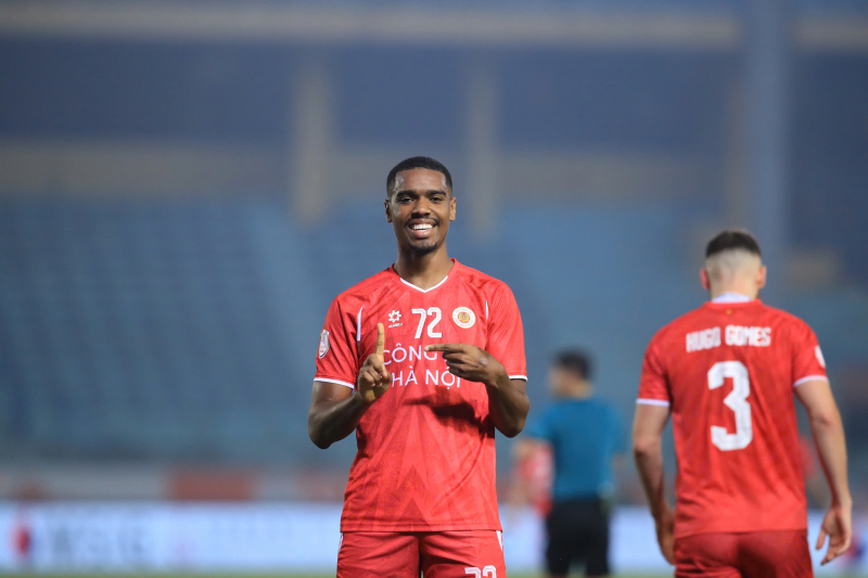 CAHN giữ chân “cỗ máy ghi bàn” Alan Grafite đến năm 2028 -0