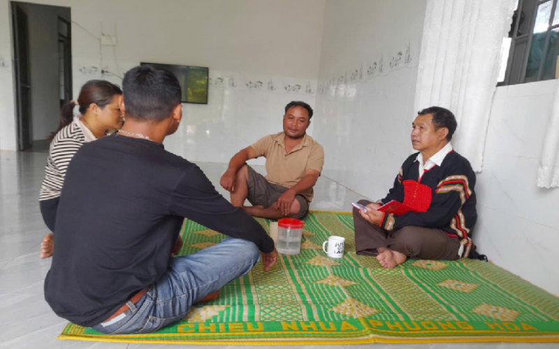 Hiệu quả từ mô hình “Đức tin vững vàng - buôn làng bình yên” -0